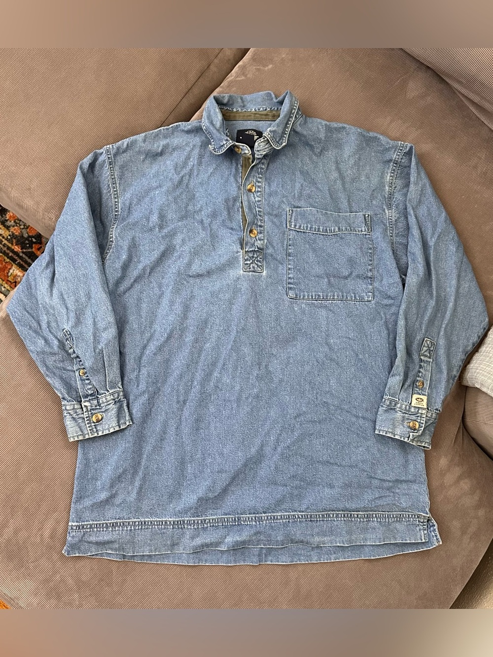 Vtg Dockers By Levi’s Women’s Long Denim Shirt XL Blue Long Sleeve 1/4 Button
